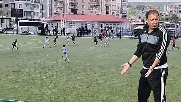 Şırnak Petrolspor Teknik Direktörü Siirtli Hüseyin Batur Görevden Alındı