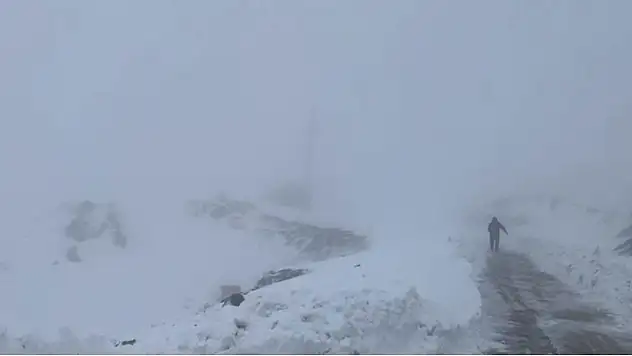 Şırnak'ta kar kalınlığı 20 santimetreyi aştı