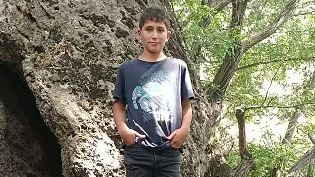 Şirvan'da Dünden Beri Kayıp Olan 13 Yaşındaki Çocuk Siirt Merkezde Bulundu