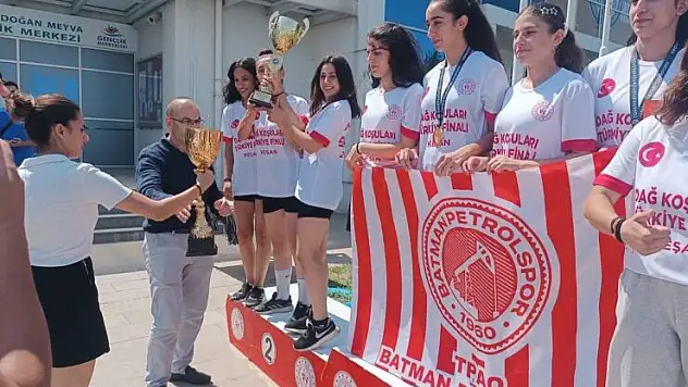 Şirvan'da Dağ Koşusu