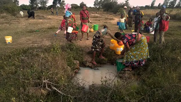Su Kuyusu Derneği Tanzanya'da Su Sorununa Çözüm Getiriyor
