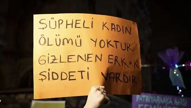 Şüpheli Kadın Ölümü Beni Kurtarın Deyip Ailesinden Yardım İstemiş