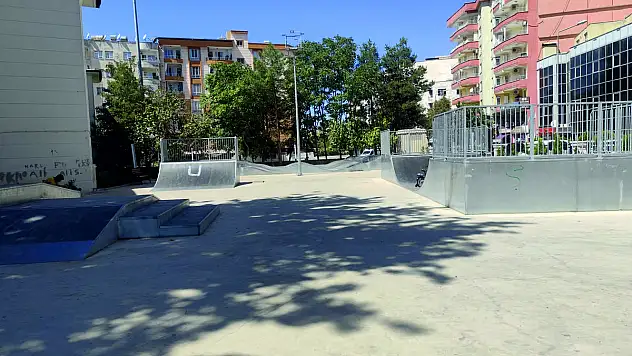 Sürücüler Araçlarını Bu Alana Park Etmesin!