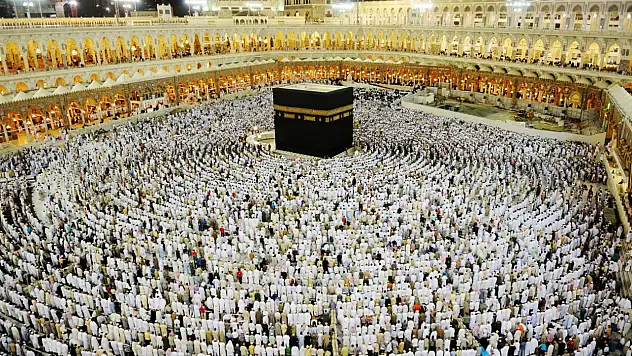 Suudi Arabistan'dan Hac İçin Yeni Düzenleme: Sağlık Raporu Zorunlu Hale Getirildi