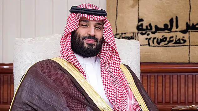 Suudi Kraliyet ailesinin üç üst düzey ismi tutuklandı