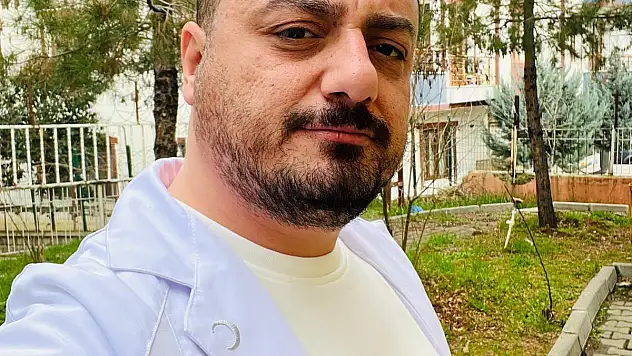 Tarihçi Yazar Hemşerimiz Emrah Turgut: Ortadoğu'da Tarikatlar, Dinî, Sosyal ve Siyasî Bir Güç Olarak Tarikat Yapılanmaları