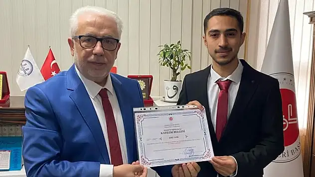 Tashih-i Huruf Kursunu Tamamlayan Din Görevlilerine Belgeleri Verildi
