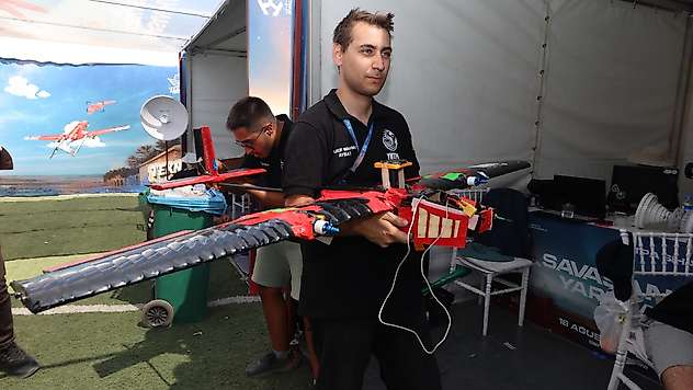 TEKNOFEST Savaşan İHA Yarışması Siirt'te Nefes Kesiyor