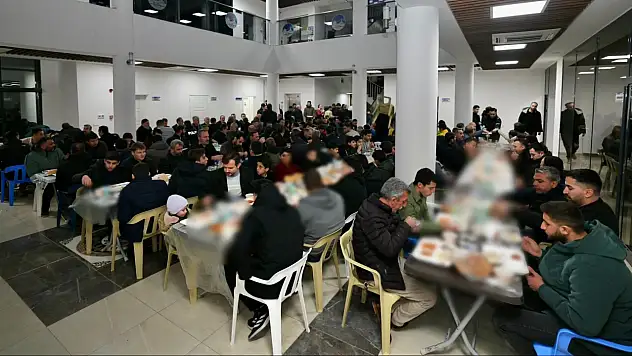 Tillo'da Protokol ve Vatandaşlar İftar Sofrasında Buluştu