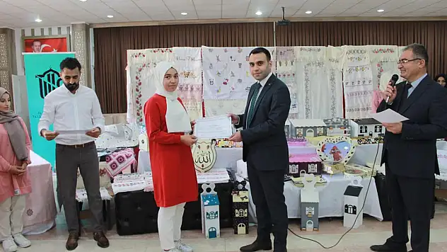 Tillo'da Hayat Boyu Öğrenme Haftası Etkinliği