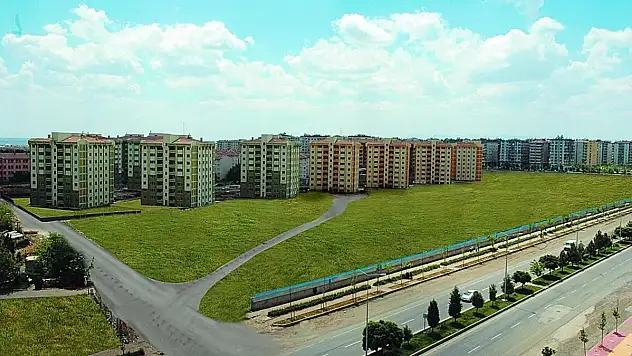 'TOKİ'de Kurasız Ev' Vaadiyle Annesi Dahil 33 Kişiyi Dolandırdı