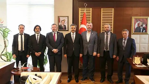 Trablus Üniversitesinden Bir Heyet Siirt Üniversitesini Ziyaret Etti