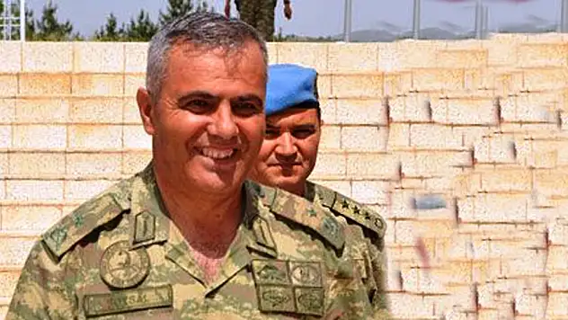 TUGAY ESKİ KOMUTANLARIMIZDAN HALİL SOYSAL PAŞA (KARA PENÇE) TÜMGENERALLİĞE TARFİ ETTİ