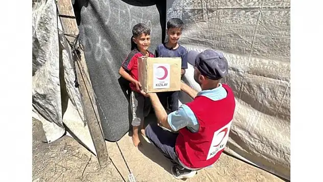 Türk Kızılay'dan Gazze'ye Gıda Kolisi Desteği