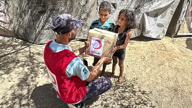 Türk Kızılay'dan Kıtlığın Eşiğindeki Gazze'ye Gıda Desteği