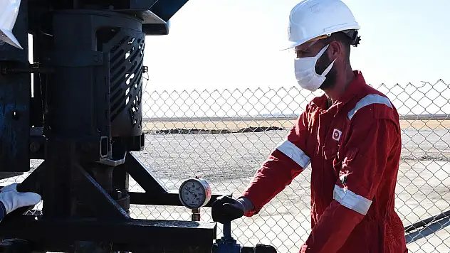 Türkiye'den Enerji Hamlesi: 57 Milyon Varillik Yeni Petrol Rezervi, Karadeniz Gazında İkinci Faz ve Nükleer Hedefler