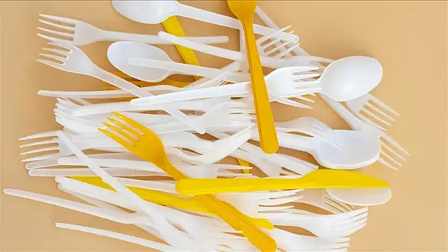 Türkiye tek kullanımlık plastikleri kaldırmaya hazırlanıyor! İşte nedeni