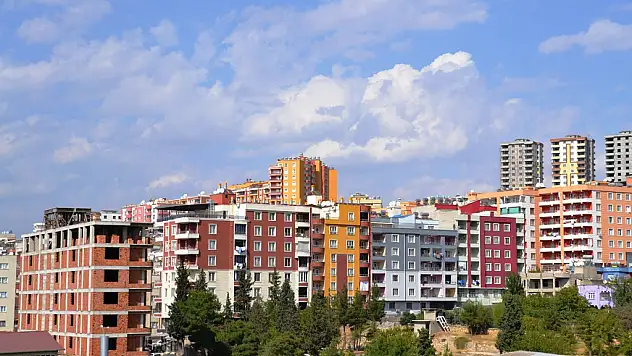 TÜRKİYE'NİN GENEL NÜFUSU 82 MİLYON 3 BİN 882 OLDU SİİRT'İN NÜFUSU İSE 331 BİN 670