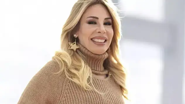 Türkiye'yi Terk Etmesi İstenen Yahudi Şarkıcıdan Açıklama