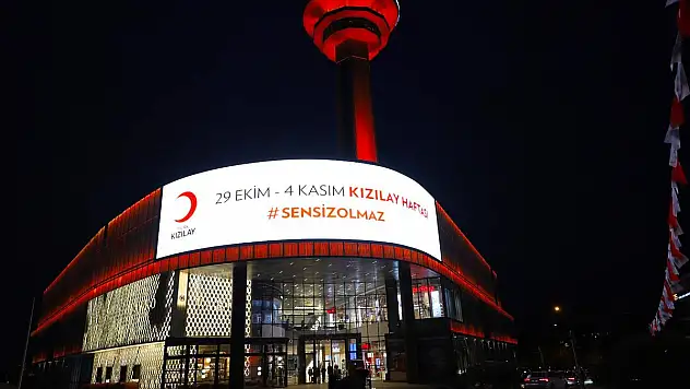 Ülkemizin Sembol Yapılarından Kızılay Haftasında Kırmızı Aydınlatma