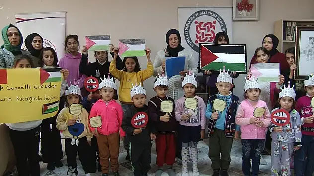 Ulus Adem'deki Etkinlikte Filistinli Çocukların Dramı Vurgulandı!