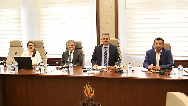 Üniversitemizde Bölgedeki Arıcılığın Geleceği İçin Paydaş Toplantısı Yapıldı