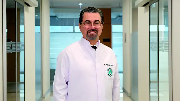 Uzmanı Açıkladı, İmplant mı, Protez mi Tercih Edilmeli?