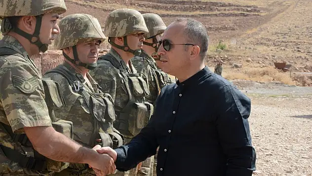 VALİ ALİ FUAT ATİK, ERUH VE PERVARİ İLÇELERİNE BAĞLI KÖYLERİ ZİYARET ETTİ