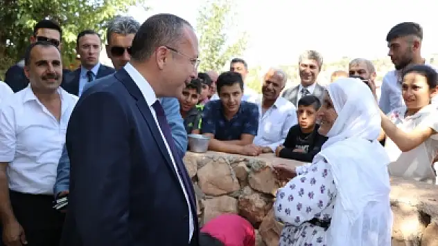 VALİ ALİ FUAT ATİK, MEYDANDERE KÖYÜ ETKİNLİKLERİNE KATILDI