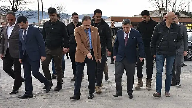 Vali Dr.Kemal Kızılkaya, Baykan'da Olayın Yaşandığı Yerde İncelemelerde Bulundu