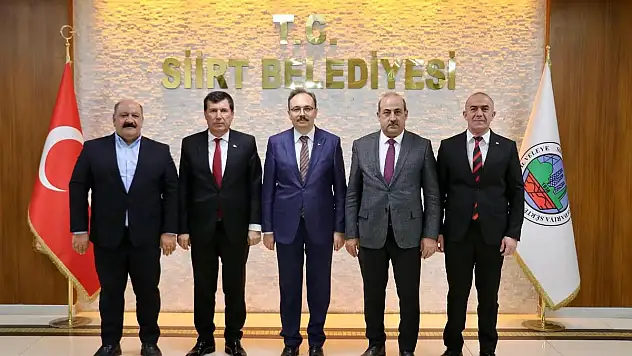 Vali Dr. Kemal Kızılkaya, Belediye Başkanlarının Sorunlarını Dinledi