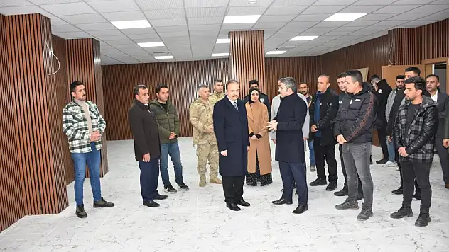 Vali Dr. Kemal Kızılkaya, Şirvan İlçesini Ziyaret Etti