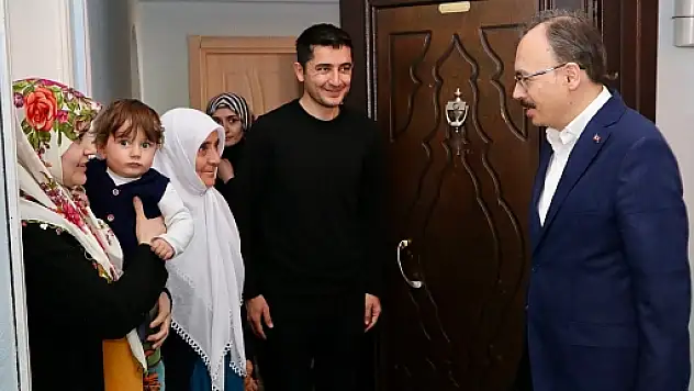 Vali Dr. Kemal Kızılkaya'dan Şehit Ailesine Ziyaret
