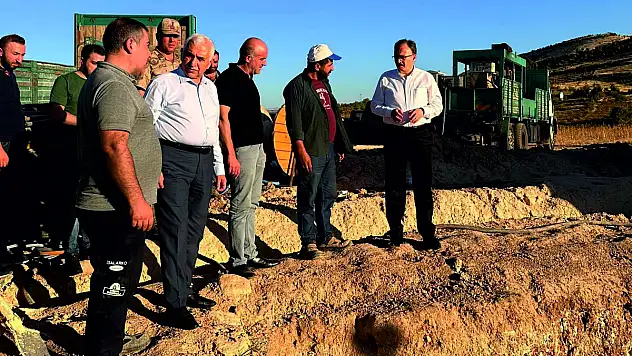 Vali Dr. Kızılkaya, Gökçebağ'da Yapılan Su Sondaj Çalışmalarını Denetledi