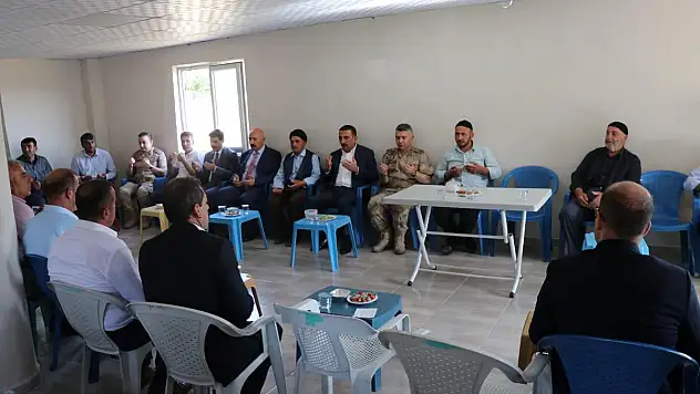 Vali Hacıbektaşoğlu, Vefat Eden Şehit Annesinin Ailesine Taziye Ziyaretinde Bulundu