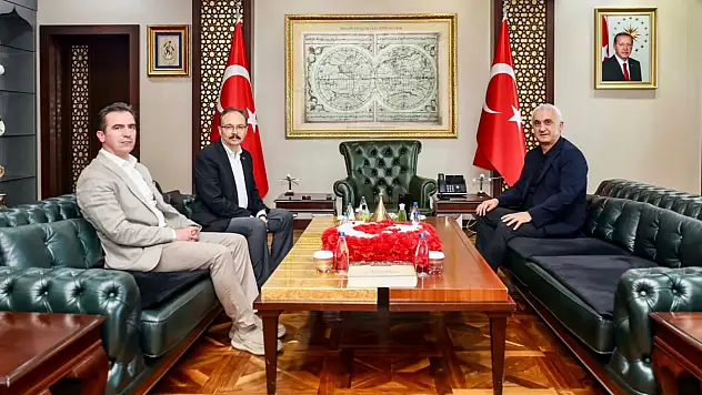 Vali Karakaya ve Vali Çakır'dan Siirt Valisi Kızılkaya'ya Taziye Ziyareti