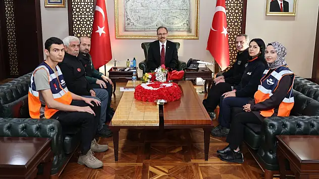 Vali Kızılkaya, AFAD'ın 16. kuruluş yıl dönümünü kutladı