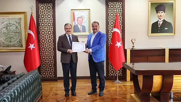 Vali Kızılkaya, Canpolat'ı Makamında Ağırladı