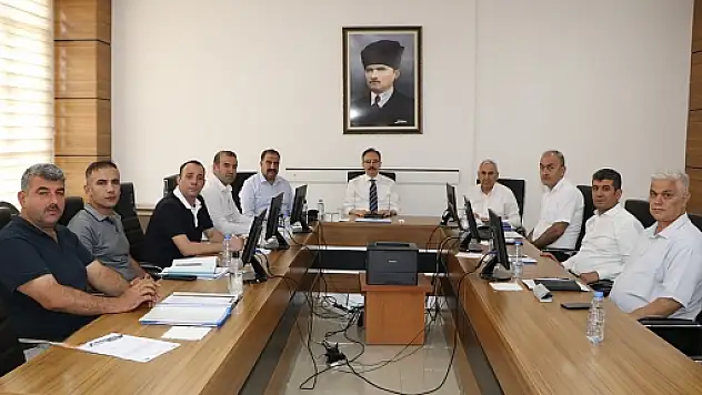 Vali Kızılkaya, İl Özel İdarenin Yatırım ve Projelerini Masaya Yatırdı