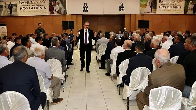 Vali Kızılkaya, Kurtalan'da Muhtarlarla Bir Araya Geldi