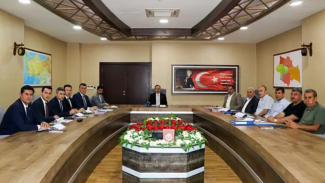 Vali Kızılkaya, Özel İdarenin Yatırımlarını Yakından Takip Ediyor