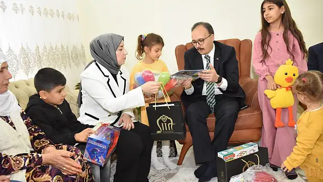 Vali Kızılkaya, Şehit Ailelerini Yalnız Bırakmadı