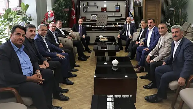Vali Kızılkaya'dan İl Genel Meclis Üyelerine İade-i Ziyaret