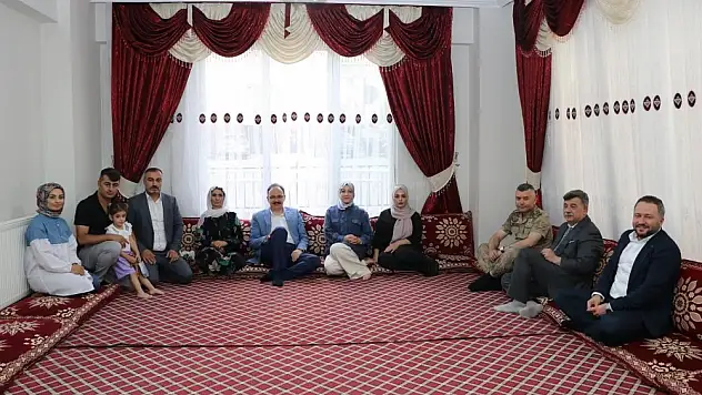 Vali Kızılkaya'dan Şehit Ailesine Bayram Ziyareti