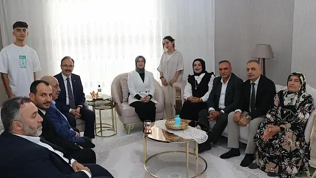 Vali Kızılkaya'dan Şehit Ailesine Ziyaret