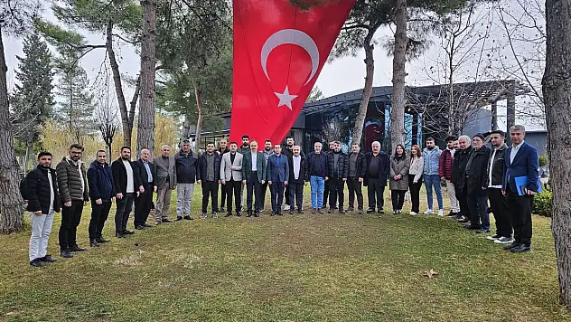 Vali ve Belediye Başkan V. Dr.Kemal Kızılkaya 'Yanlışımı Görürseniz, Beni Uyarın!'