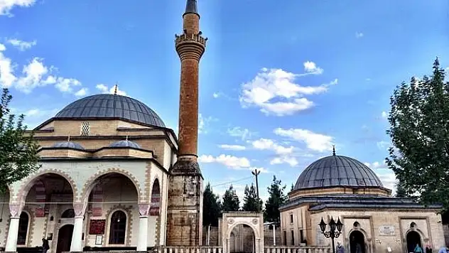 Veyselkarani Beldesi İlçe Statüsüne Kavuşturulmalı