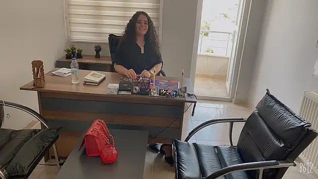 YALAN SÖYLEME HASTALIĞI MİTOMANİ