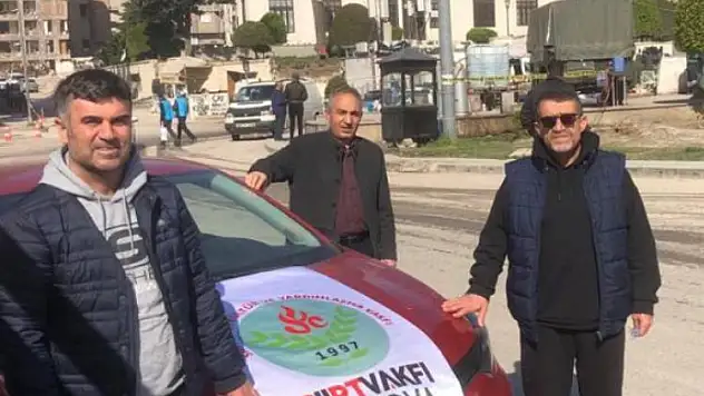 YALOVA SİİRT VAKFINDAN DEPREMZEDELERE YARDIM