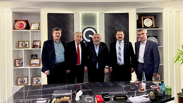 Yalova ve Bursa'daki Siirtli Dernek Başkanlarından Seyithan Solmaz'a Birlik Ziyareti